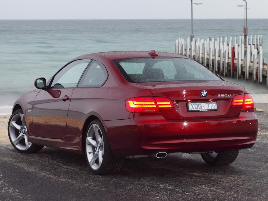  BMW 320d Coupe 2010 года  (AU) (фото 3 из 4)